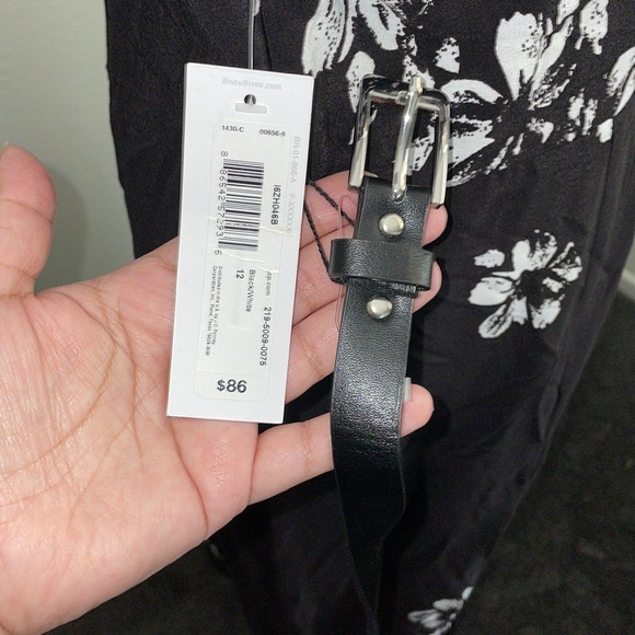 Bisou bisou black and white jumpsuit with belt new with tags - Picture 8 of 10